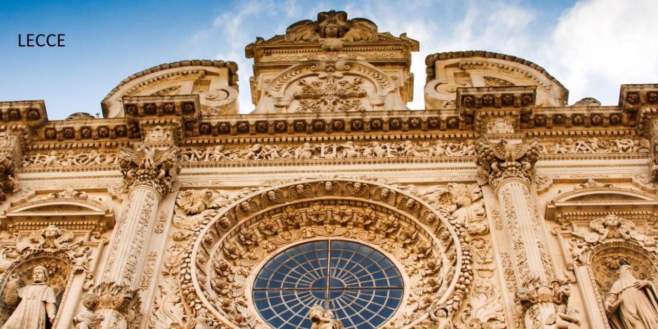 Dea Del Salento Apartment Lecce Bagian luar foto
